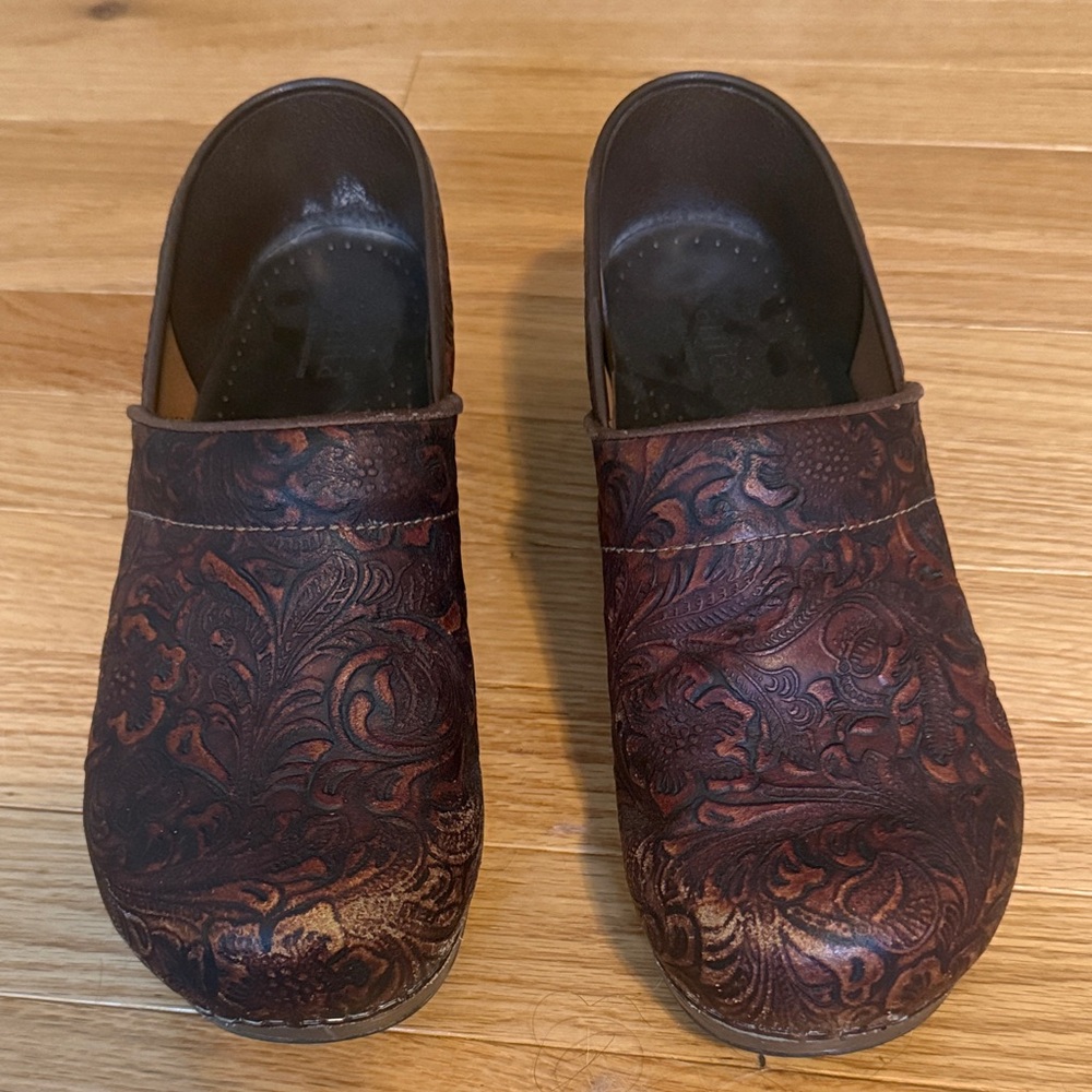 nita Tooled Leather Clogs Brown Comfort Slip On Nursing Size 41